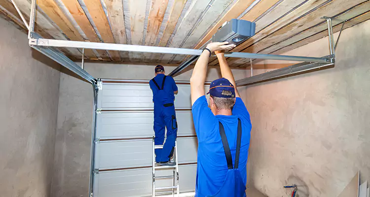 Garage Door Opener Technician in Sunset, FL